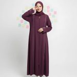 Sporty Chic Maroon Zipper Abaya – Piping Detail | Free Flower