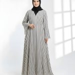 Elegant Daily Wear Printed Gown Abaya – Premium Soft Fabric | Free Flower